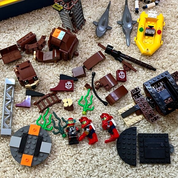 Lego Deep Sea Exploration Vessel 60095 & 60266 Partial Sets - Picture 2 of 9